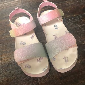 HM sandals